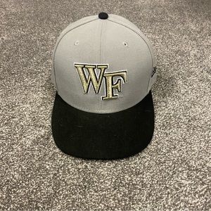 NCAA Division 1 Wake Forest Demon Deacons New Era 59Fifty Hat Size 7 3/8 Fitted